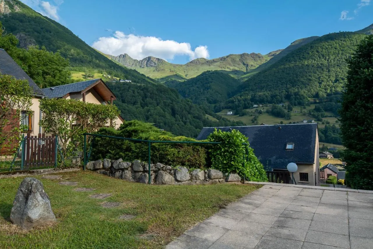 Chalet mitoyen tout confort avec prestations hôtelières Cauterets